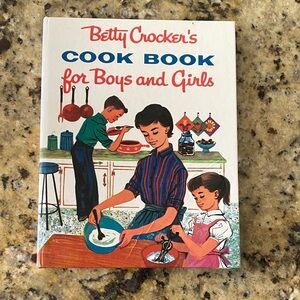 Betty Crocker Kids' Cook Book with Colorful Illustrations